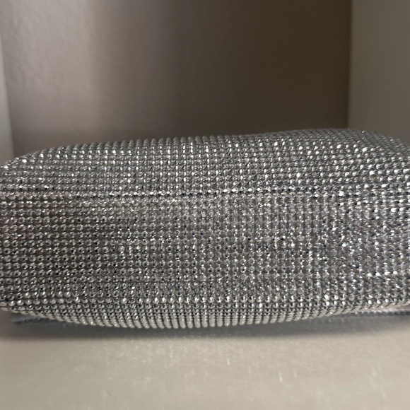 I.N.C. International Concepts Soft Shoulder Bag - Picture 3 of 5